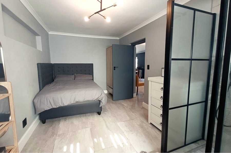 To Let 2 Bedroom Property for Rent in Bloubergstrand Western Cape